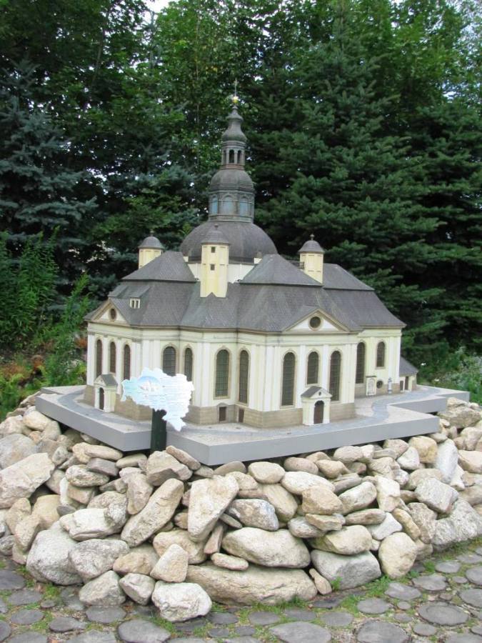 Były kościół ewangelicki w Jeleniej Górze.